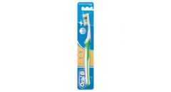 Oral B 123 Maxi Clean Medium Toothbrush